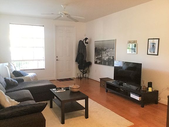 3rd image of 1312 SW 3rd Ct #1312