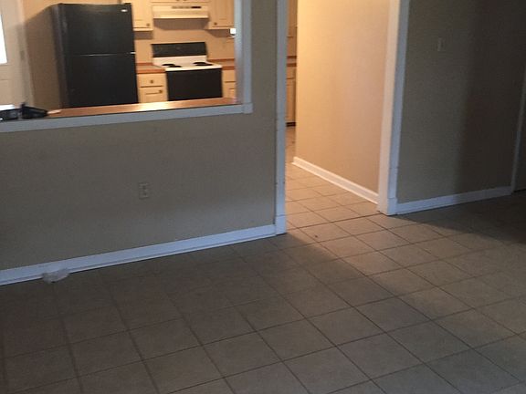 4th image of 13447 Bayou Grand South Blvd