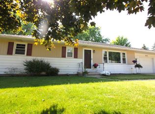 817 Elm St, Hartford, WI 53027