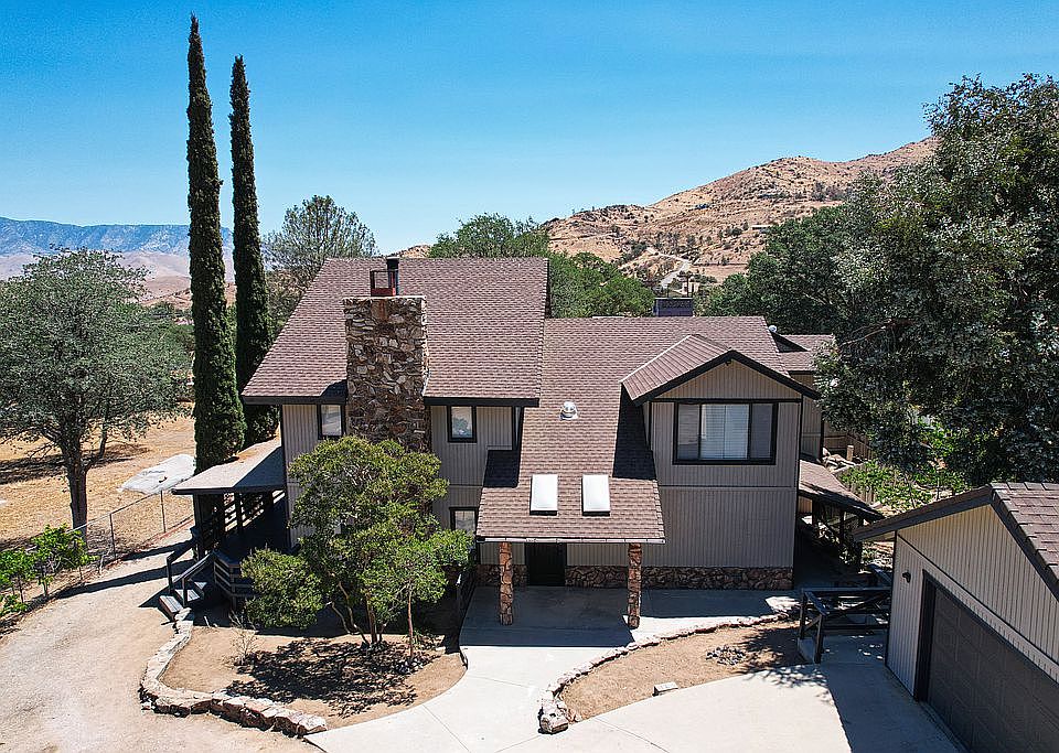 1st image of 3604 Flicker Rd