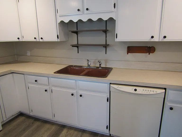 321 W Main St #A — Photo 10