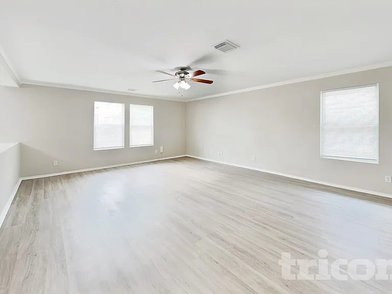 7422 Branching Peak — Photo 2