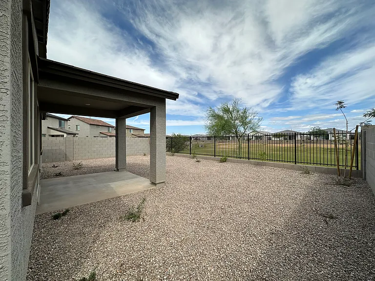 15598 W Hackamore Dr — Photo 3