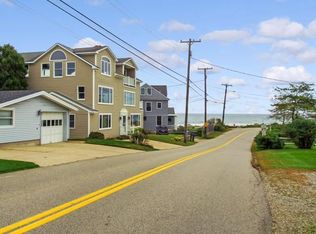 677 Ocean Ave, Wells, ME 04090