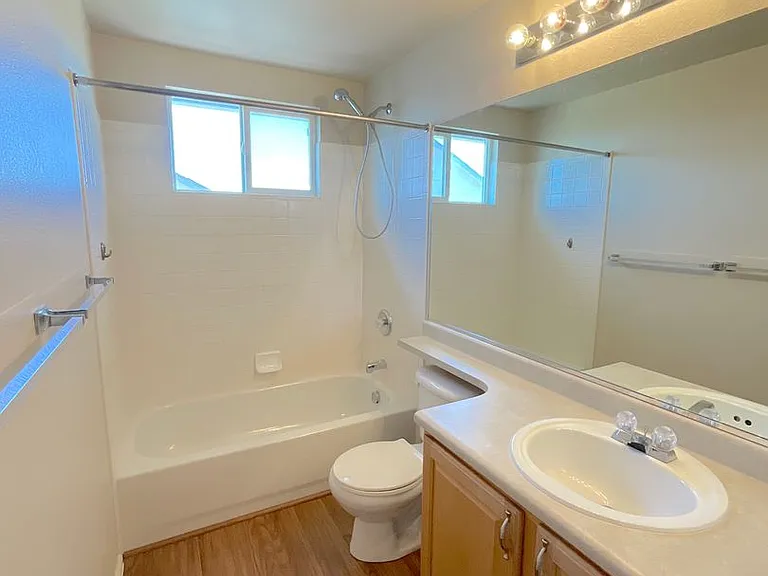 6112 Chivalry Dr — Photo 33