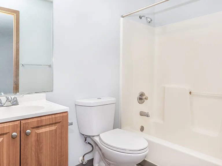 Northern Place Apartments — Photo 34