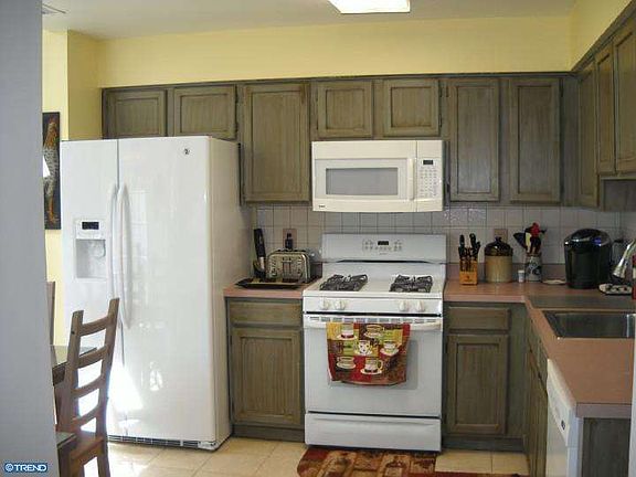 5th image of 1640 Mayfield Cir