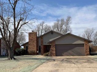 2514 Mount Vernon Rd, Enid, OK 73703