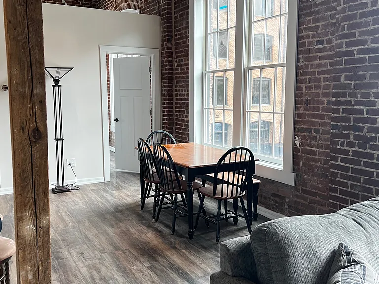 212 Morgan St #A — Photo 12