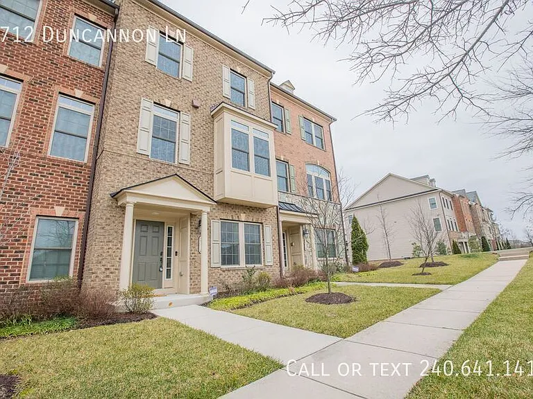 7712 Duncannon Ln — Photo 2