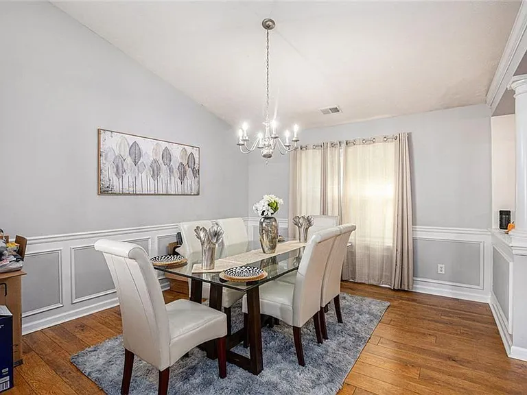 615 Hemlock Ct — Photo 14