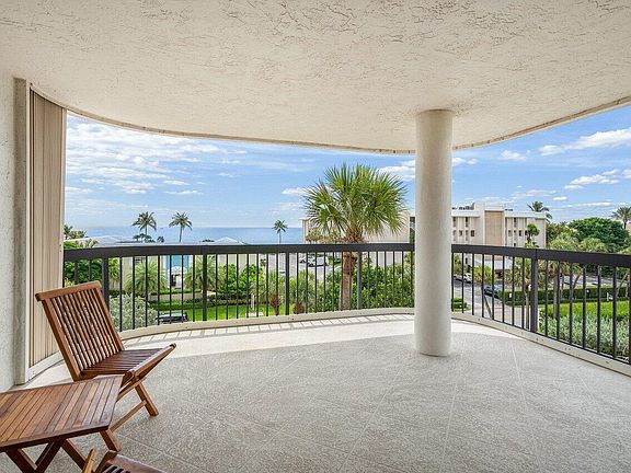 4th image of 3900 N Ocean Boulevard #4a