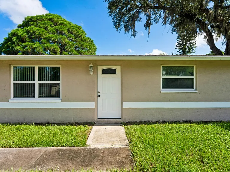 8331 Wilkins St — Photo 12