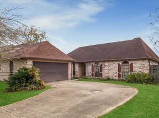 15427 Rio Plaza Dr, Houston, TX 77083