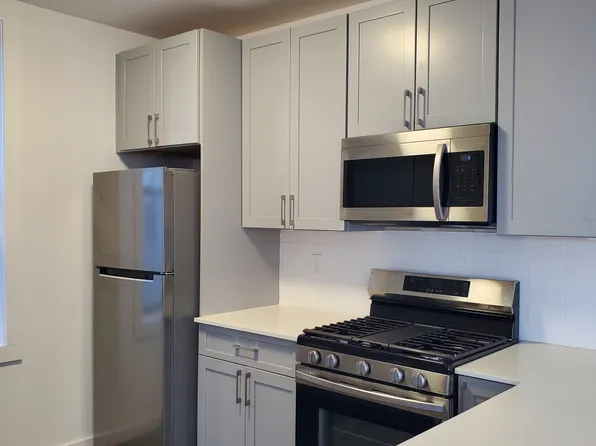 720 Riverside Drive image 4 of 10