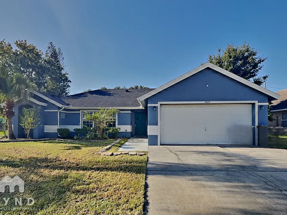 2617 Hawthorne Ln