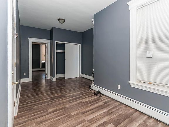3rd image of 550 W Side Ave APT 3