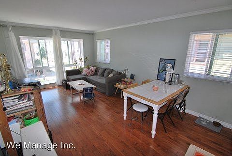 2nd image of 14 N Alboni Pl #10