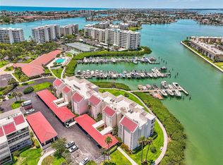 7903 Sailboat Key Blvd S APT 102, South Pasadena, FL 33707