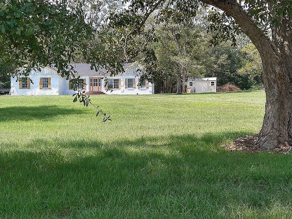 2nd image of 23479 Old Still Rd
