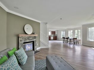 17 Kennedy Ct, Middletown, NJ 07748