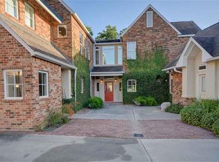 497 Edgewood Dr, Montgomery, TX 77356