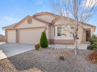2724 Tulipan Loop SE, Rio Rancho, NM 87124