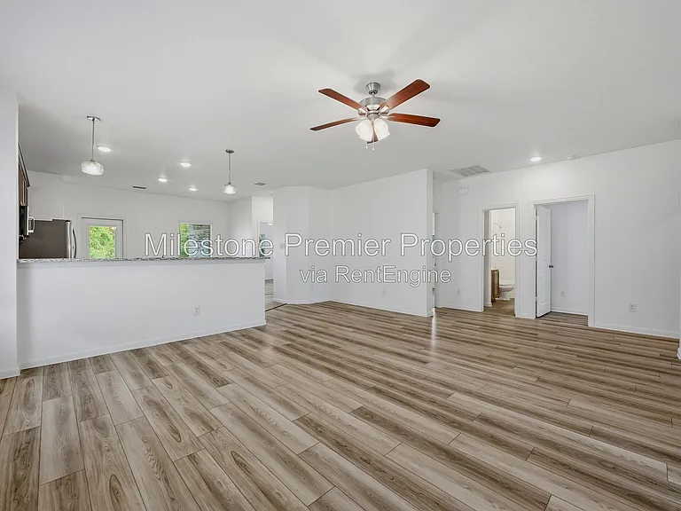 1714 Citrus Dr — Photo 5