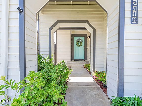 5th image of 12418 Sunnyglen Dr