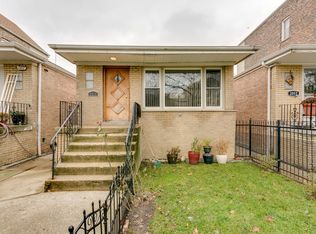 2855 W 24th Blvd, Chicago, IL 60623