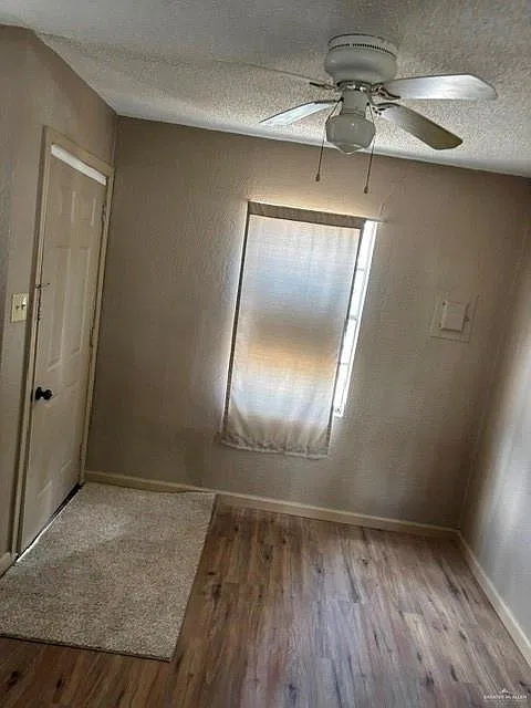 2 bed, 1.0 bath, 648 sqft, $1,000 — Photo 4