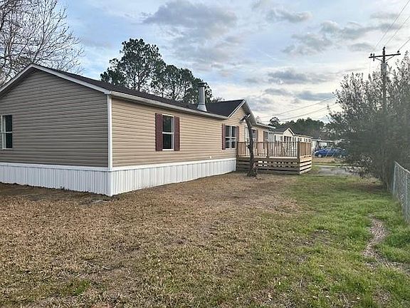 2nd image of 244 Cheryl Ct NE