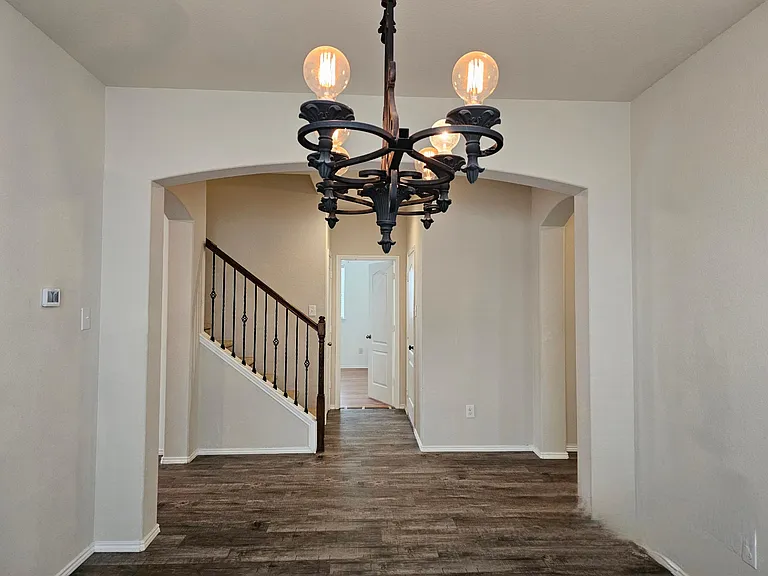 3905 Polar Brook Dr — Photo 5