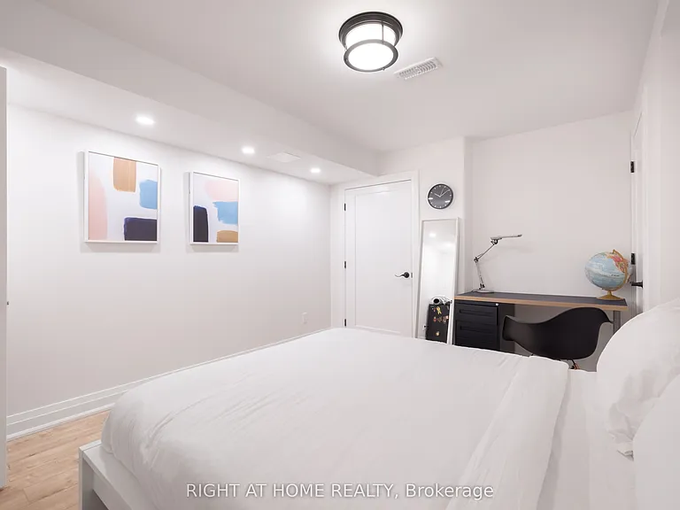 5 Chant Cres — Photo 15