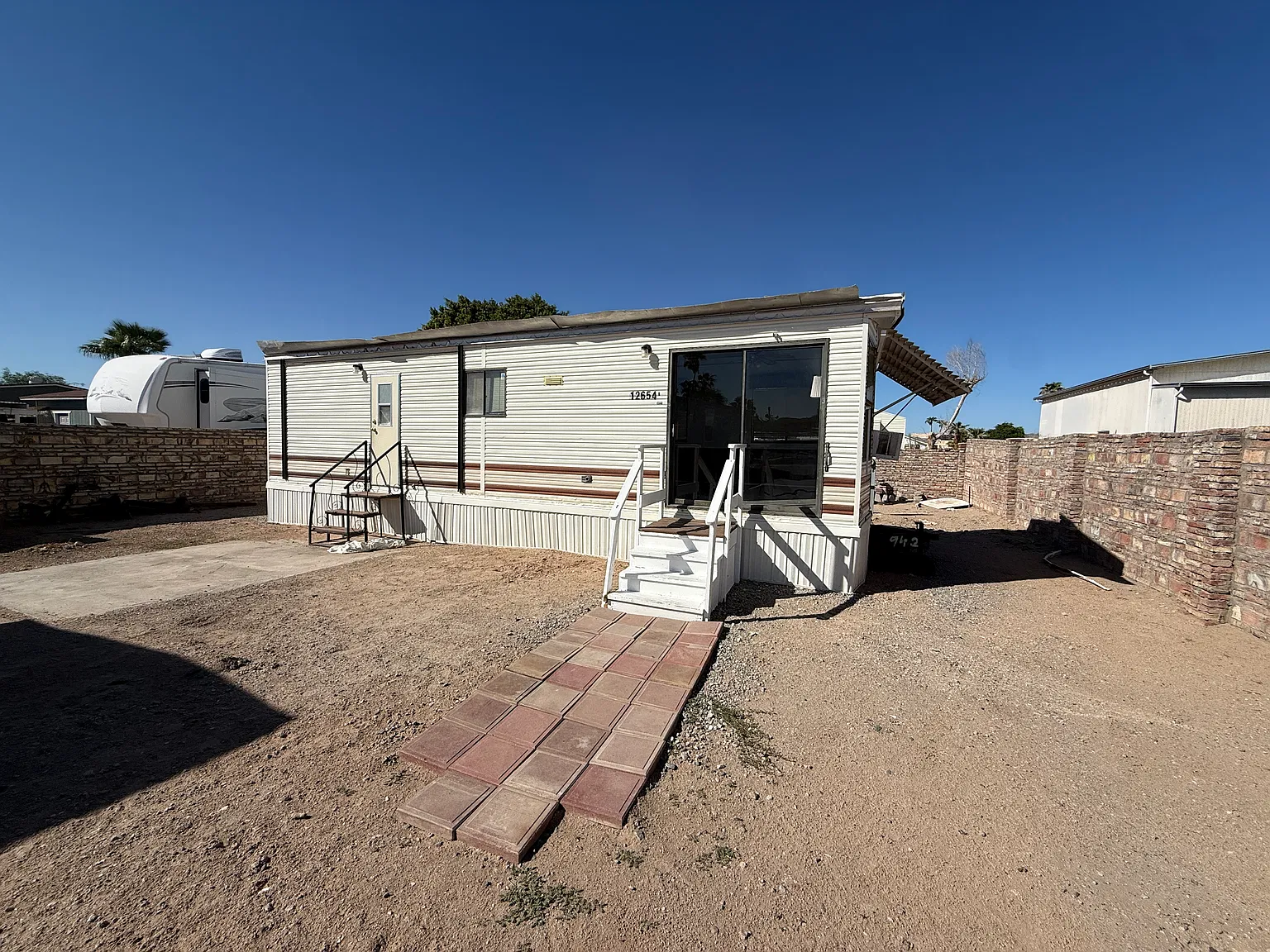 1 bed, $850 — Photo 1