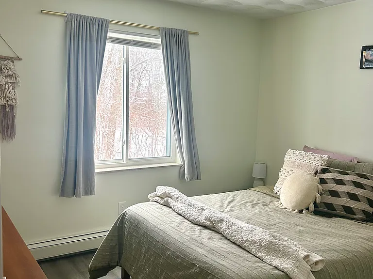 663 Metacom Ave #16 — Photo 11