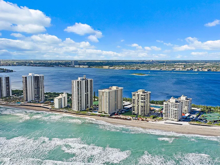 5440 N Ocean Dr #907 — Photo 72