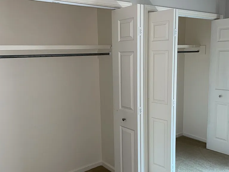 7800 N Hills Blvd #102 — Photo 9