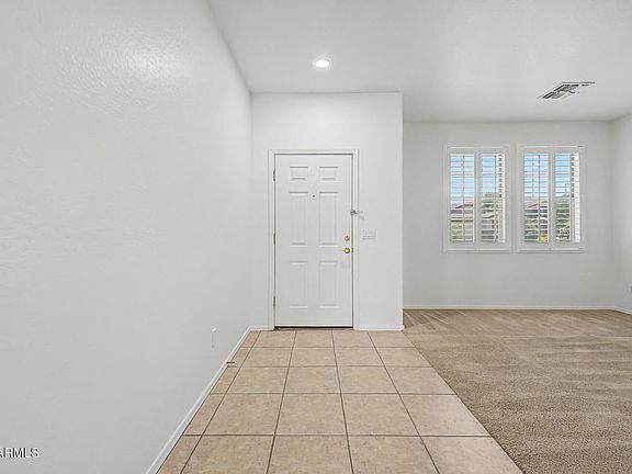 4th image of 28496 N CASTLE ROCK Drive