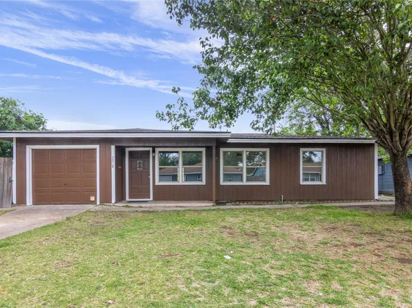 3018 Vance Ave, Texas City, TX 77590