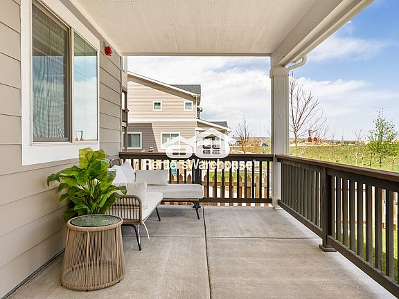 4th image of 320 Marshall Mews