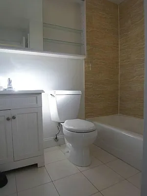 Rented by Keyah Enterprises | media 9