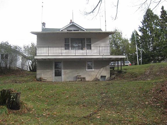 3rd image of 126 Indian Lake Dr