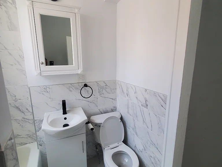 12 Chestnut Hill Ave — Photo 6