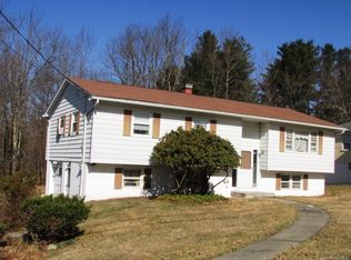9 Lawrence Ave, Monticello, NY 12701