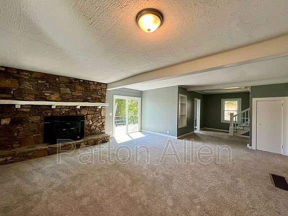 2nd image of 15 Woodbine Rd