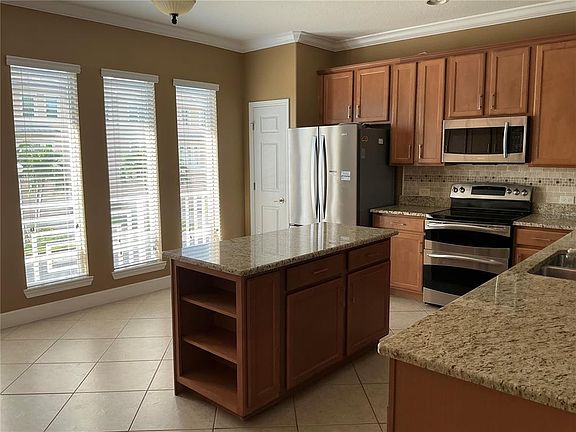 4th image of 7059 ISLAMORADA CIRCLE