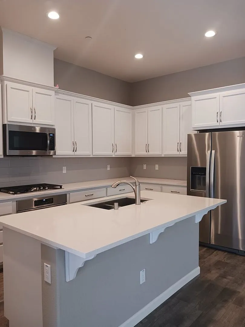 Beautiful Natomas Home Near River Walk — Photo 3