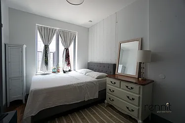 Rented by Rennit Inc.