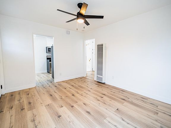 5th image of 4673 32nd St #1